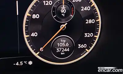 Bentley Flying Spur 2022 4.0 гидро в Москве № 366320, миниатюра 8