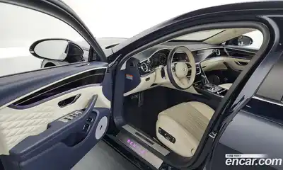 Bentley Flying Spur 2022 4.0 гидро в Москве № 366320, миниатюра 10