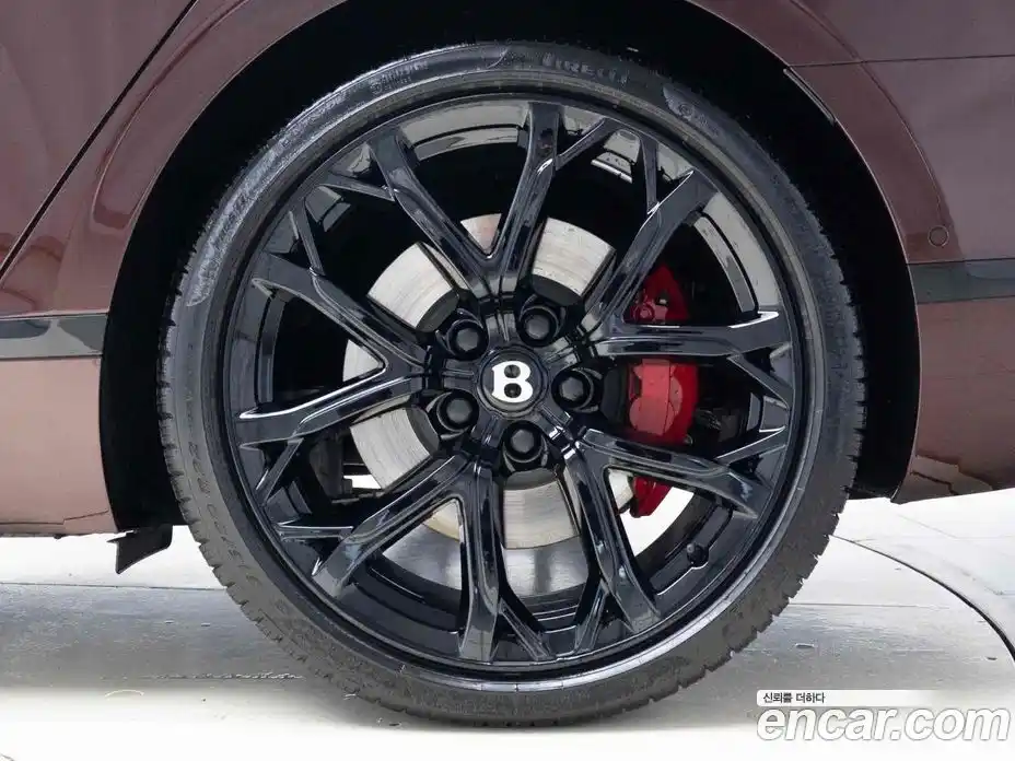 Bentley Flying Spur 2024 4.0 гидро в Москве № 387249, фото 5