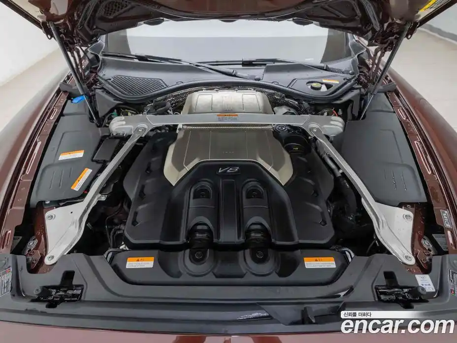 Bentley Flying Spur 2024 4.0 гидро в Москве № 387249, фото 6