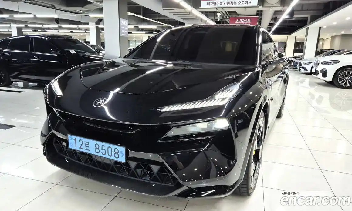 Lotus Eletre 2024 гидро в Москве № 387614, фото 3