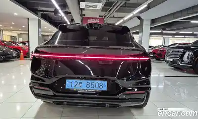 Lotus Eletre 2024 гидро в Москве № 387614, миниатюра 5