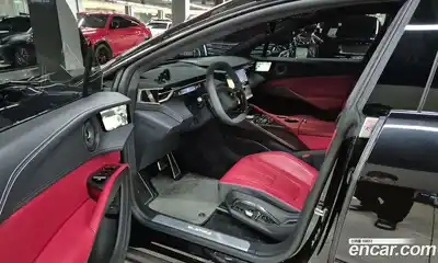 Lotus Eletre 2024 гидро в Москве № 387614, миниатюра 9