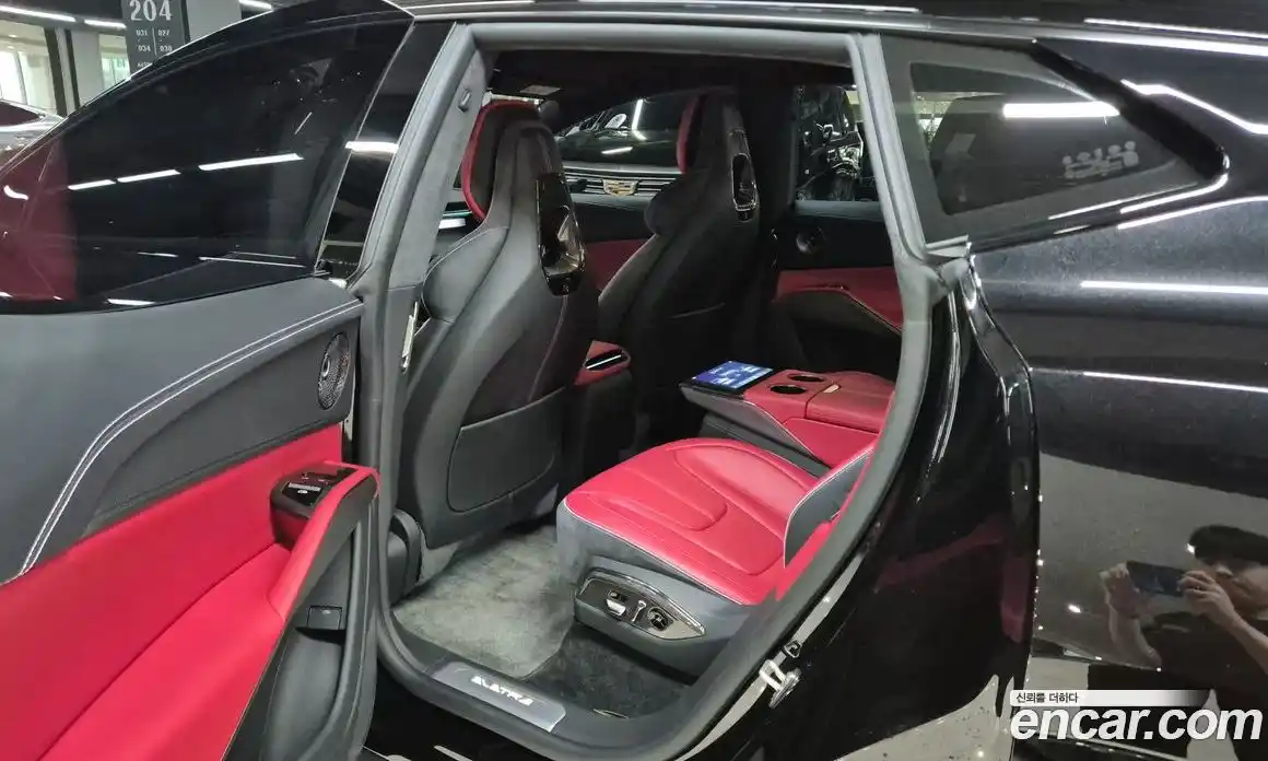 Lotus Eletre 2024 гидро в Москве № 387614, фото 10