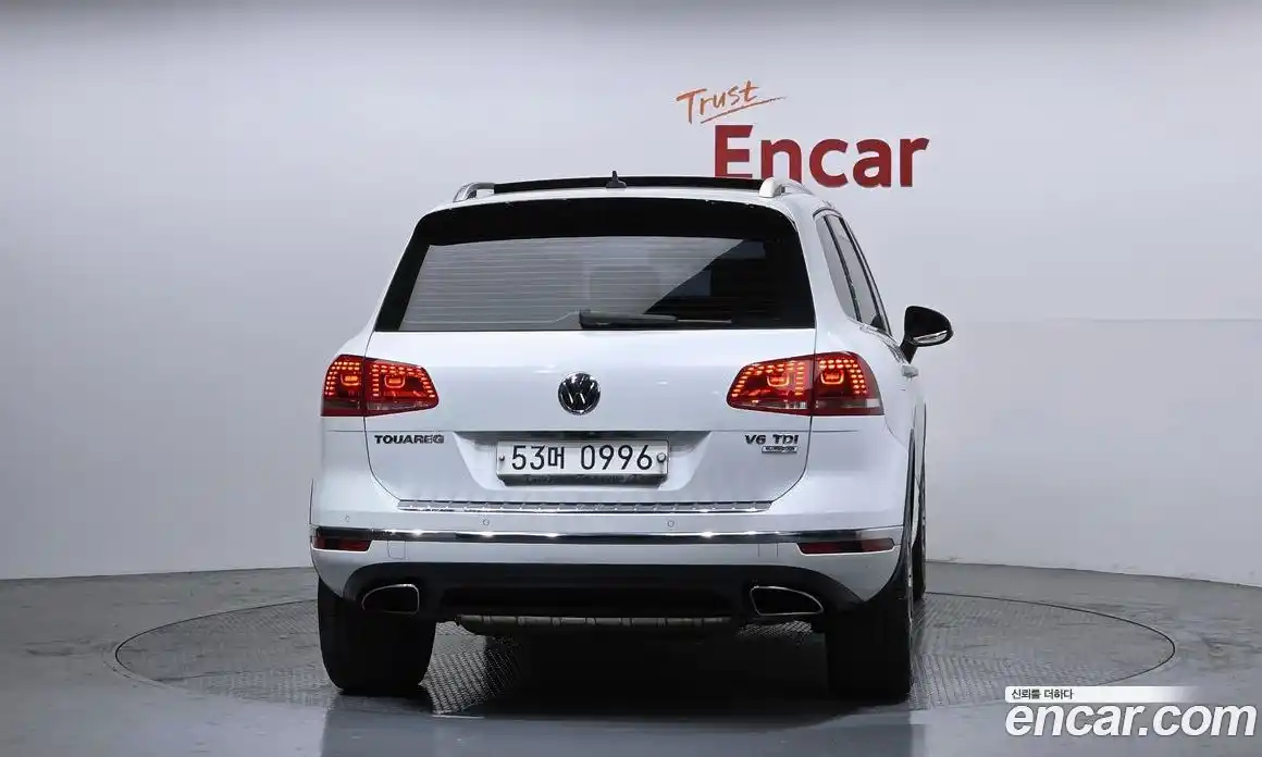 Volkswagen Touareg 2015 3.0 гидро в Москве № 400967, фото 4