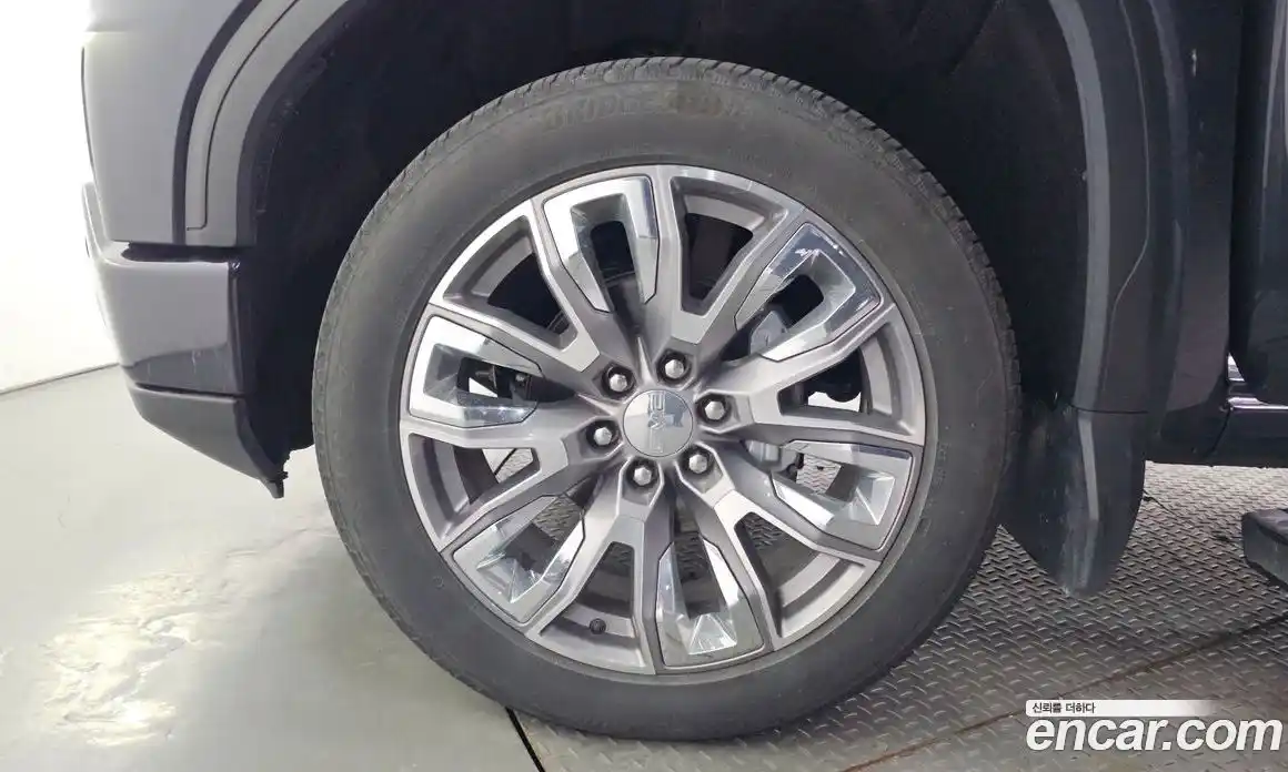 GMC Sierra 2023 6.2 гидро в Москве № 406111, фото 5