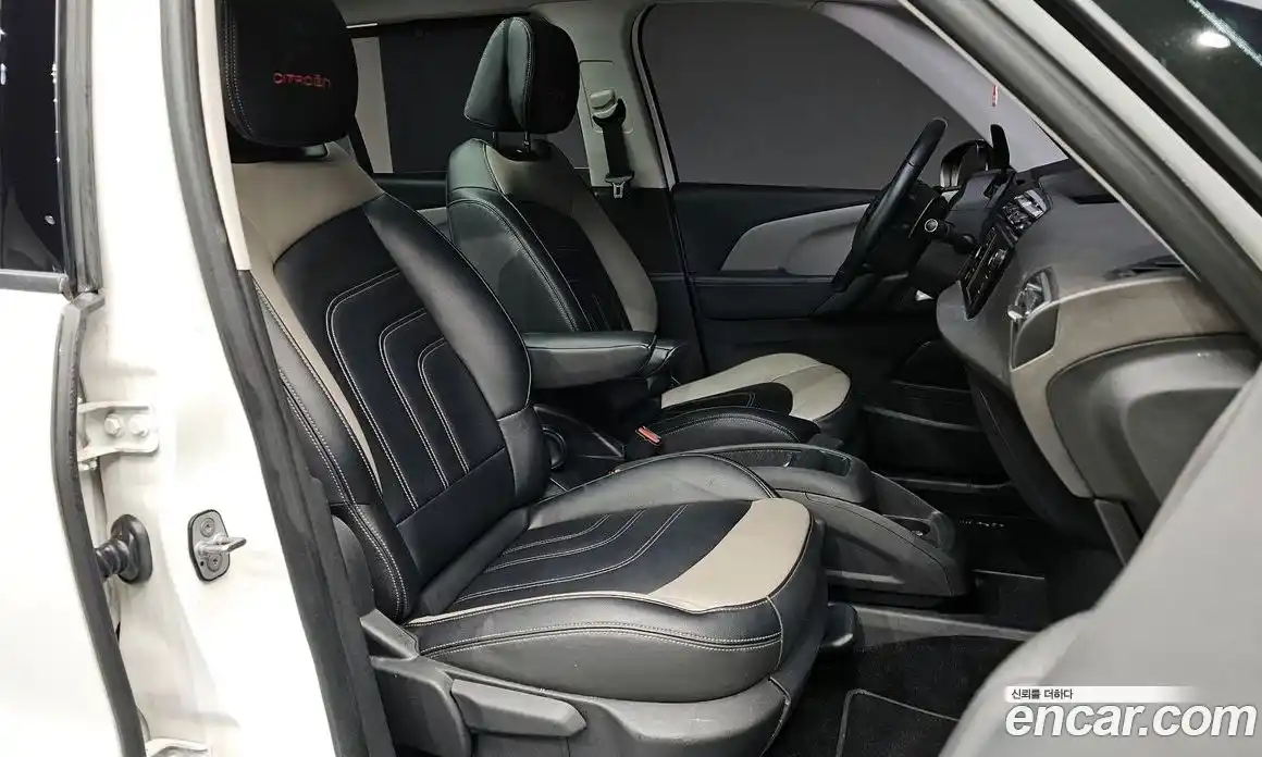 Citroen C4 Picasso 2016 1.6 гидро в Москве № 407649, фото 10