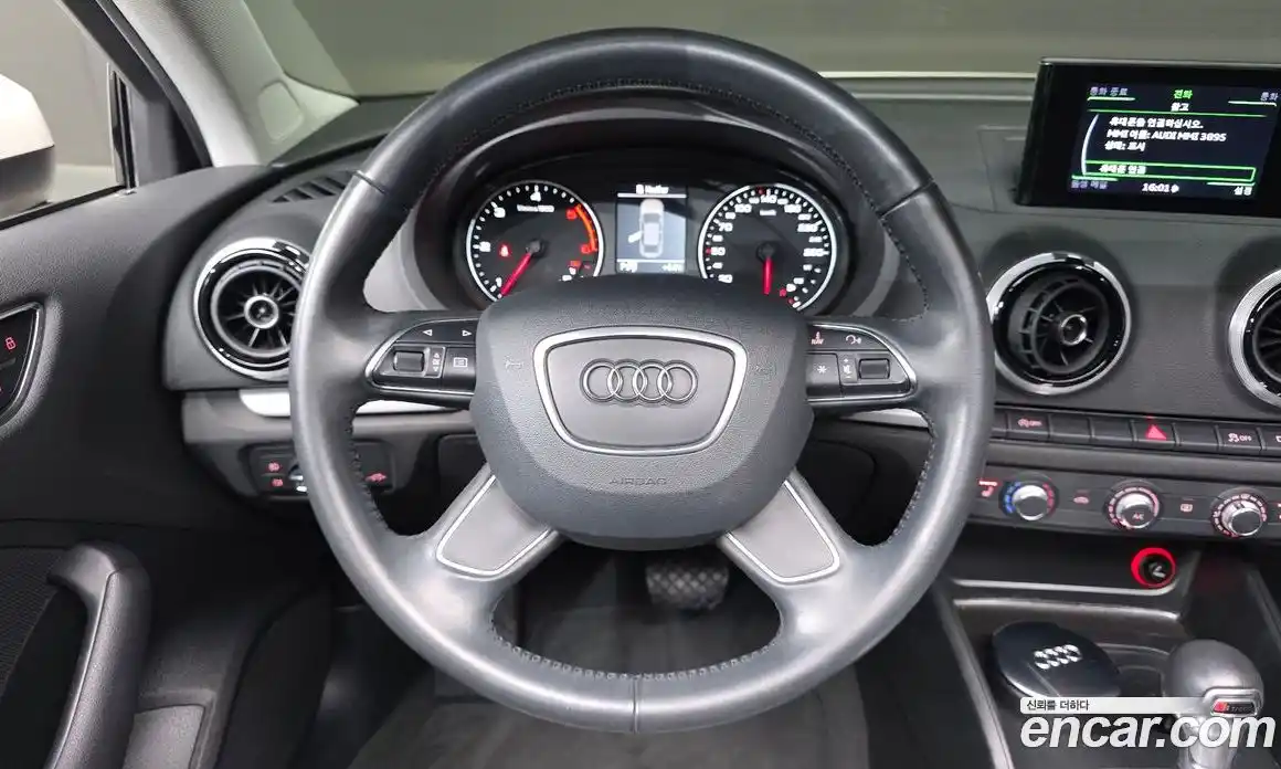 Audi A3 2014 1.6 гидро в Москве № 468784, фото 14