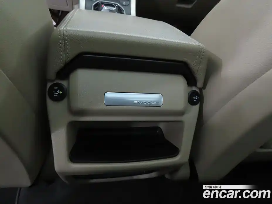 Land Rover Range-Rover Evoque 2014 2.2 гидро в Москве № 471635, фото 13