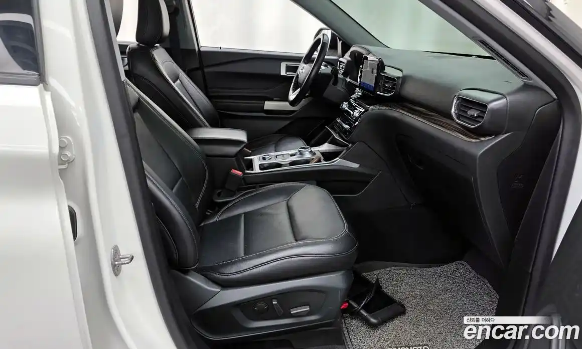 Ford Explorer 2021 2.3 гидро в Москве № 494507, фото 11