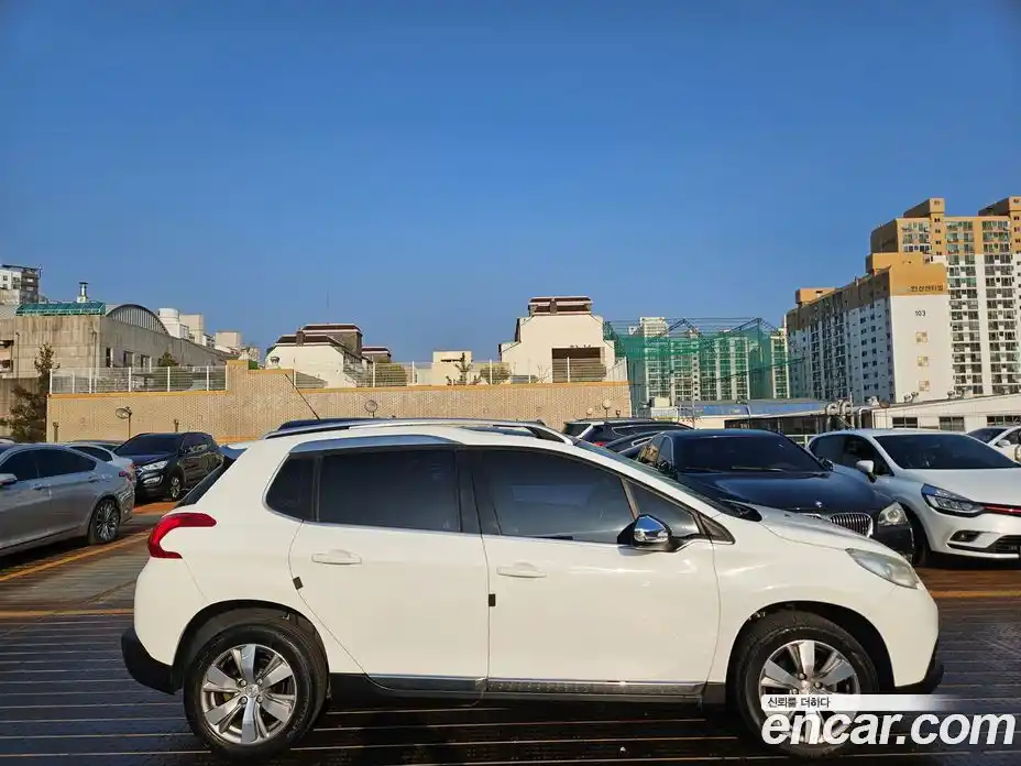 Peugeot 2008 2015 1.6 гидро в Москве № 547947, фото 3