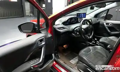 Peugeot 2008 2015 1.6 гидро в Москве № 585393, миниатюра 11