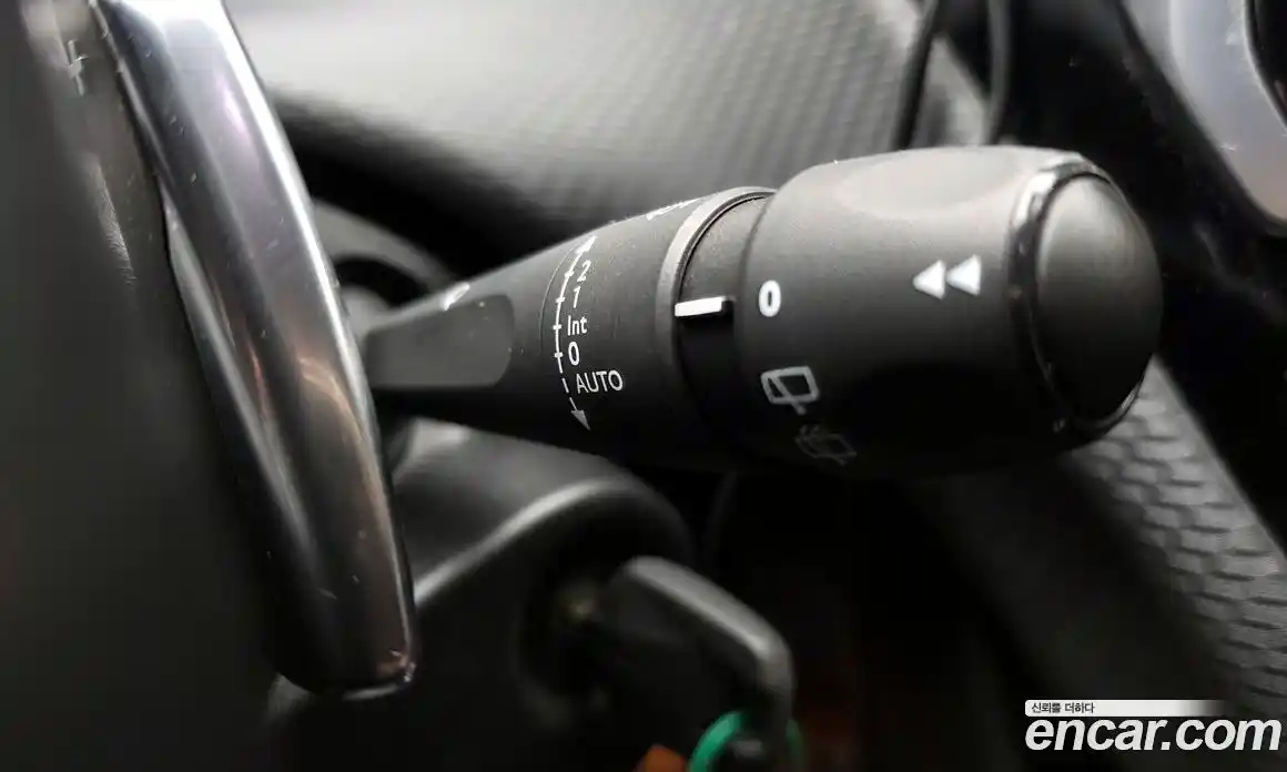 Peugeot 2008 2015 1.6 гидро в Москве № 585393, фото 17