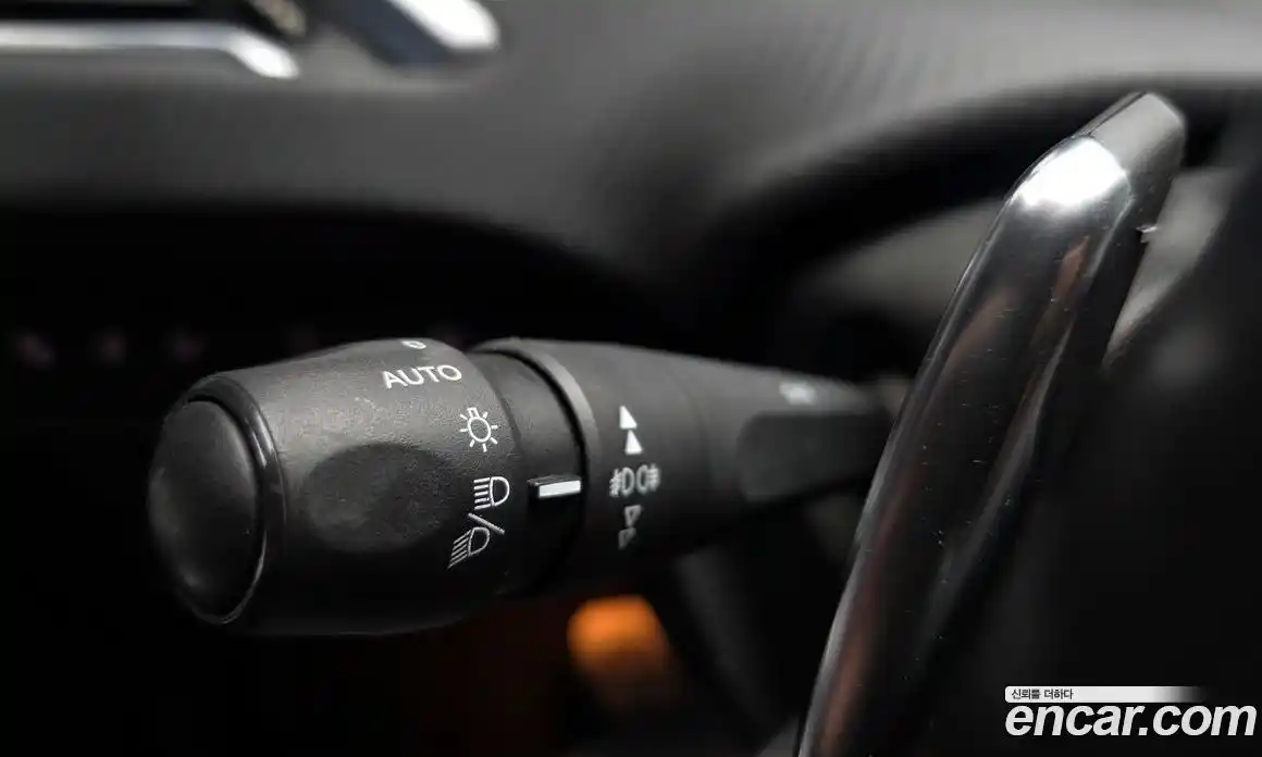 Peugeot 2008 2015 1.6 гидро в Москве № 585393, фото 18