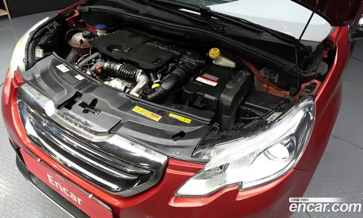 Peugeot 2008 2015 1.6 гидро в Москве № 585393, фото 6