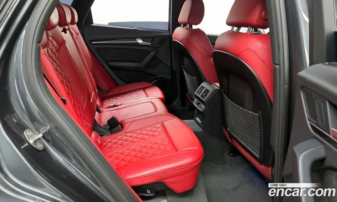Audi SQ5 2020 3.0 гидро в Москве № 593149, фото 12