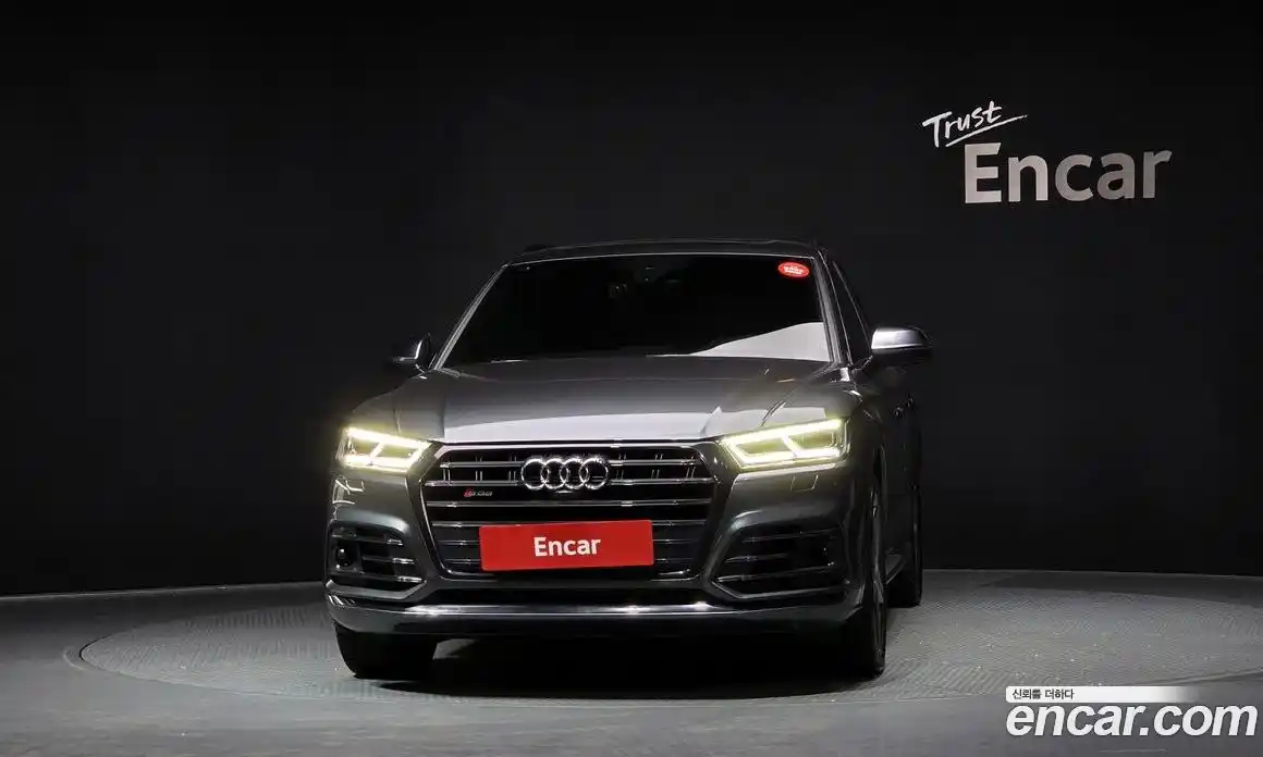 Audi SQ5 2020 3.0 гидро в Москве № 593149, фото 3
