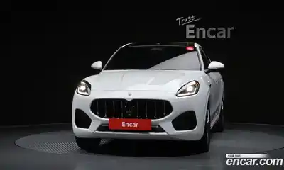 Maserati Grecale 2024 2.0 гидро в Москве № 610591, миниатюра 3