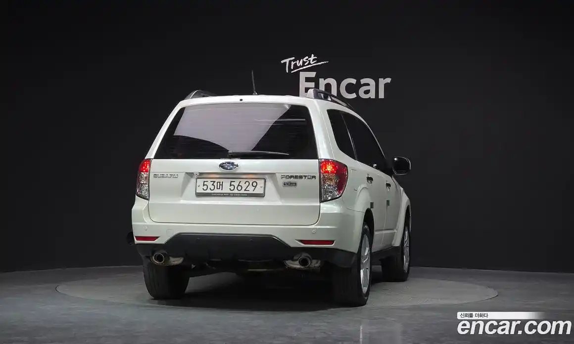 Subaru Forester 2010 2.5 гидро в Москве № 612176, фото 4