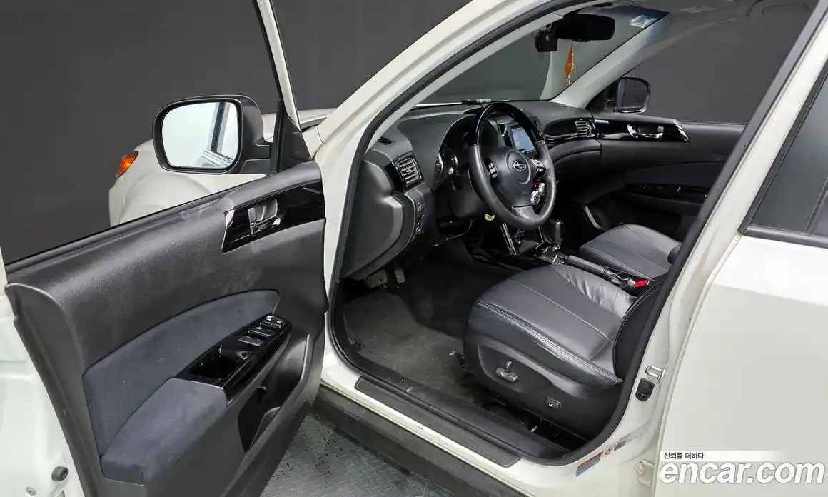 Subaru Forester 2010 2.5 гидро в Москве № 612176, фото 10