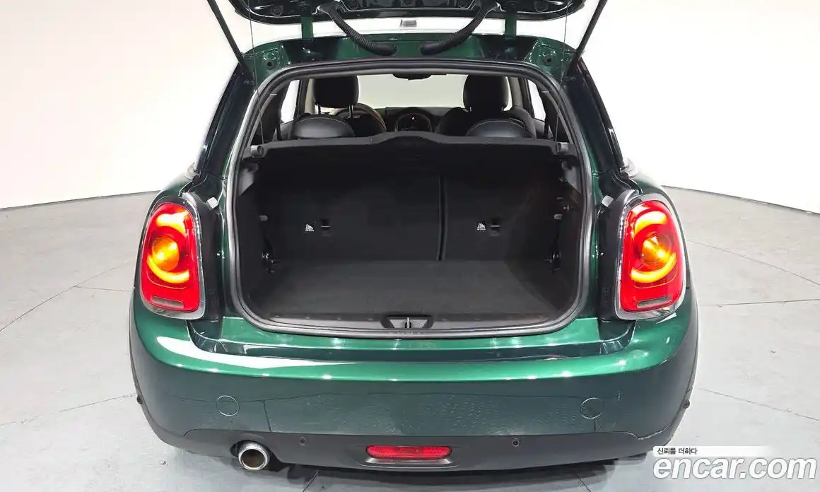 Mini Cooper 2017 1.5 гидро в Москве № 628216, фото 19