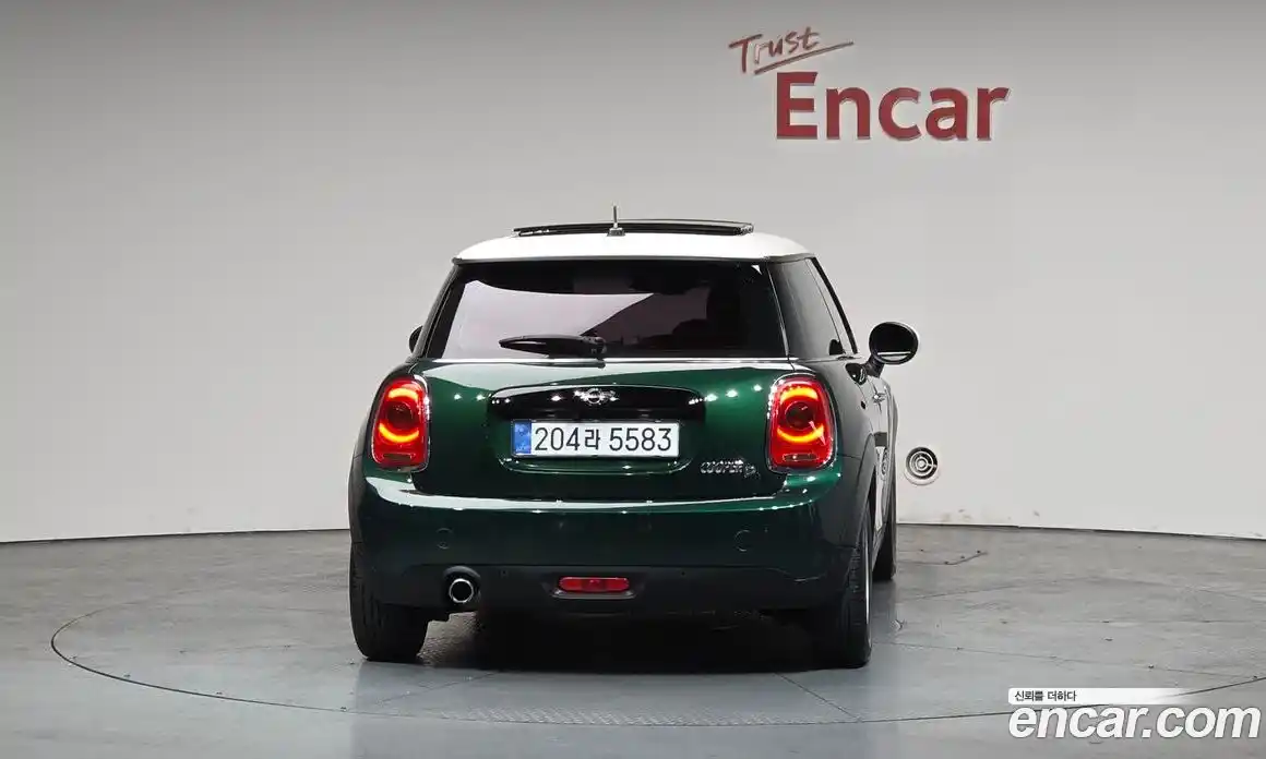 Mini Cooper 2017 1.5 гидро в Москве № 628216, фото 3