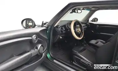 Mini Cooper 2017 1.5 гидро в Москве № 628216, миниатюра 10