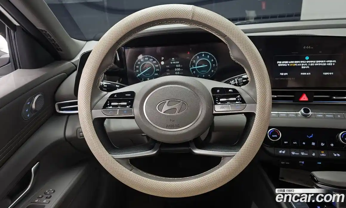 Hyundai Avante 2024 1.6 гидро в Москве № 6562, фото 14