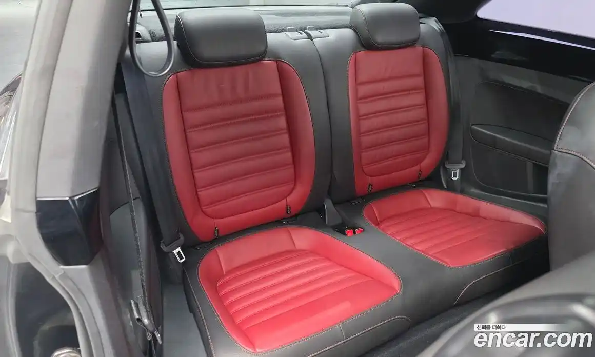 Volkswagen Beatle 2014 2.0 гидро в Москве № 749974, фото 12