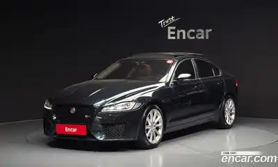 Jaguar XF, 2016