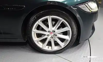 Jaguar XF 2016 2.0 гидро в Москве № 758792, миниатюра 5