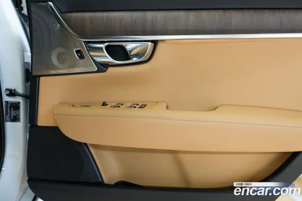 Volvo S90 2024 2.0 гидро в Москве № 802042, фото 16