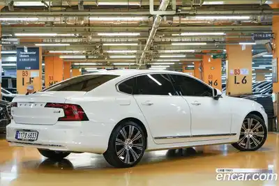 Volvo S90 2024 2.0 гидро в Москве № 802042, миниатюра 4