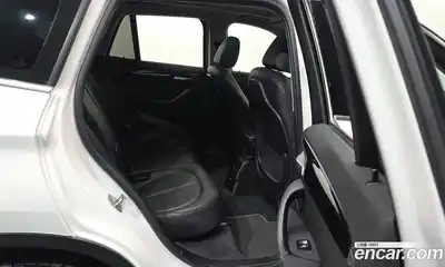 BMW X1 2022 2.0 гидро в Москве № 821565, миниатюра 11