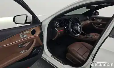 Mercedes-Benz E-Class 2023 2.0 гидро, миниатюра 11