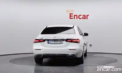 Mercedes-Benz E-Class 2023 2.0 гидро, миниатюра 4