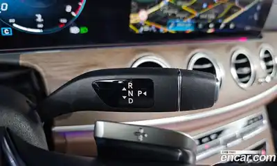 Mercedes-Benz E-Class 2023 2.0 гидро, миниатюра 9