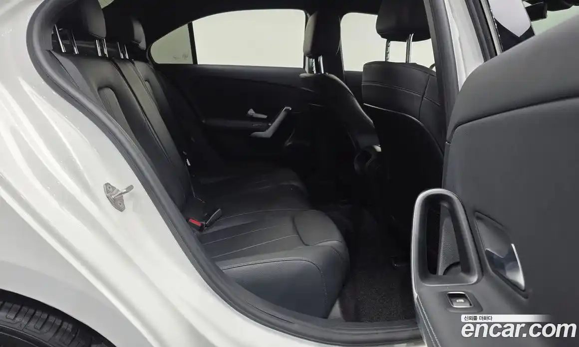 Mercedes-Benz A-Class 2021 2.0 гидро в Москве № 822461, фото 12