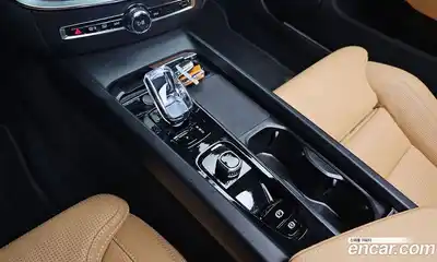 Volvo V60 2024 2.0 гидро в Москве № 823852, миниатюра 9