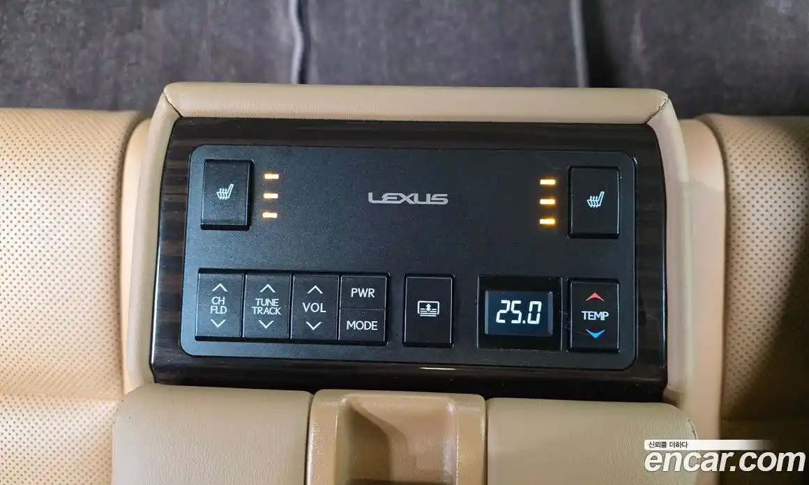 Lexus ES 2017 3.5 гидро в Москве № 825916, фото 18