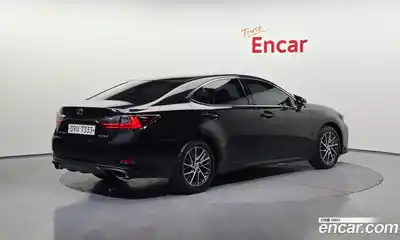Lexus ES 2017 3.5 гидро в Москве № 825916, миниатюра 2