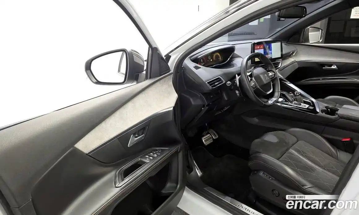 Peugeot 5008 2017 2.0 гидро в Москве № 827484, фото 11