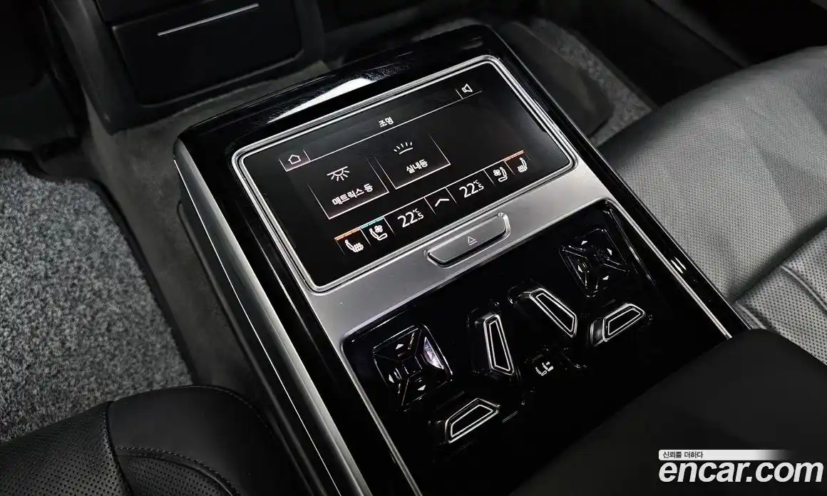 Audi A8 2021 4.0 гидро в Москве № 859913, фото 17