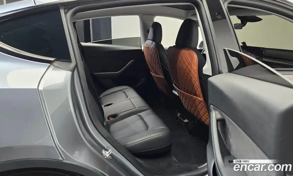 Tesla Model Y 2025 0.2 гидро в Москве № 861779, фото 12