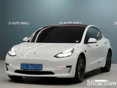 Tesla Model 3, 2022