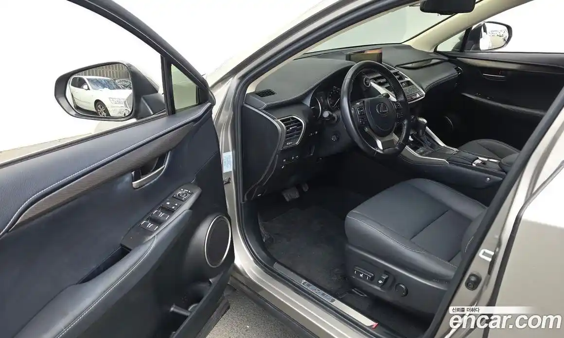 Lexus NX 2021 2.5 гидро в Москве № 862004, фото 10