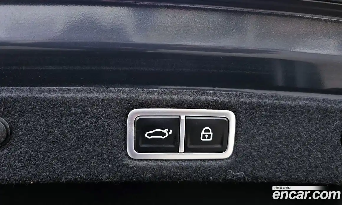 Hyundai Grandeur 2023 2.5 Автомат в Москве № 926423, фото 17