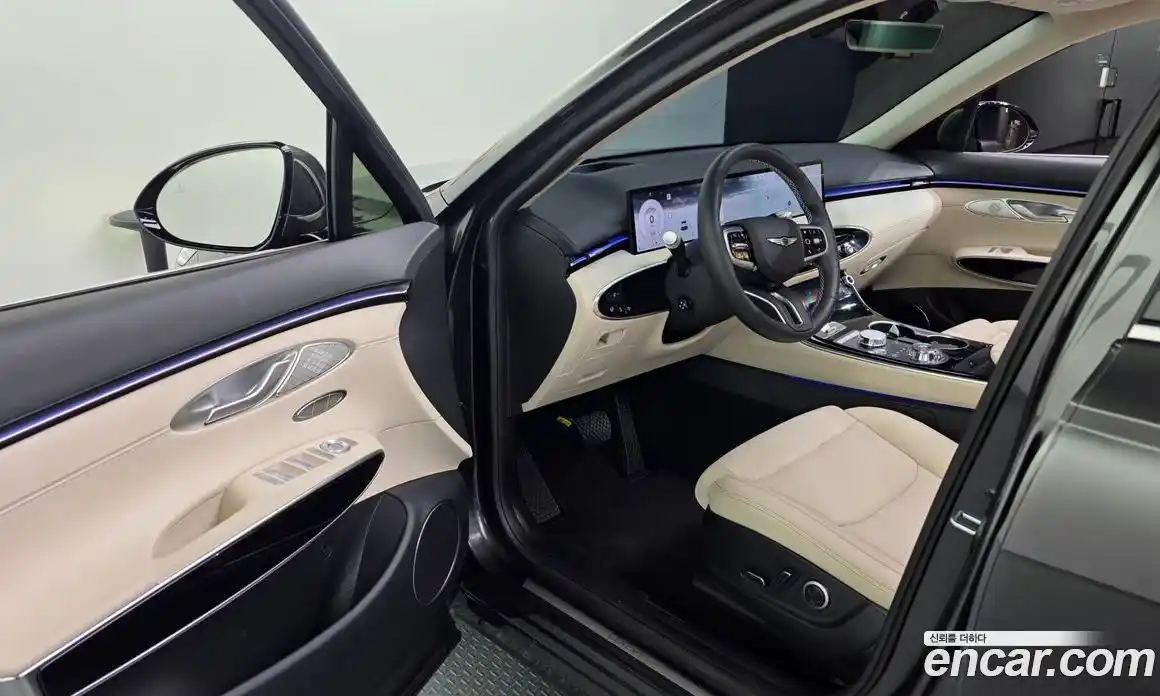 Genesis GV70 2025 2.5 Автомат в Москве № 930275, фото 9