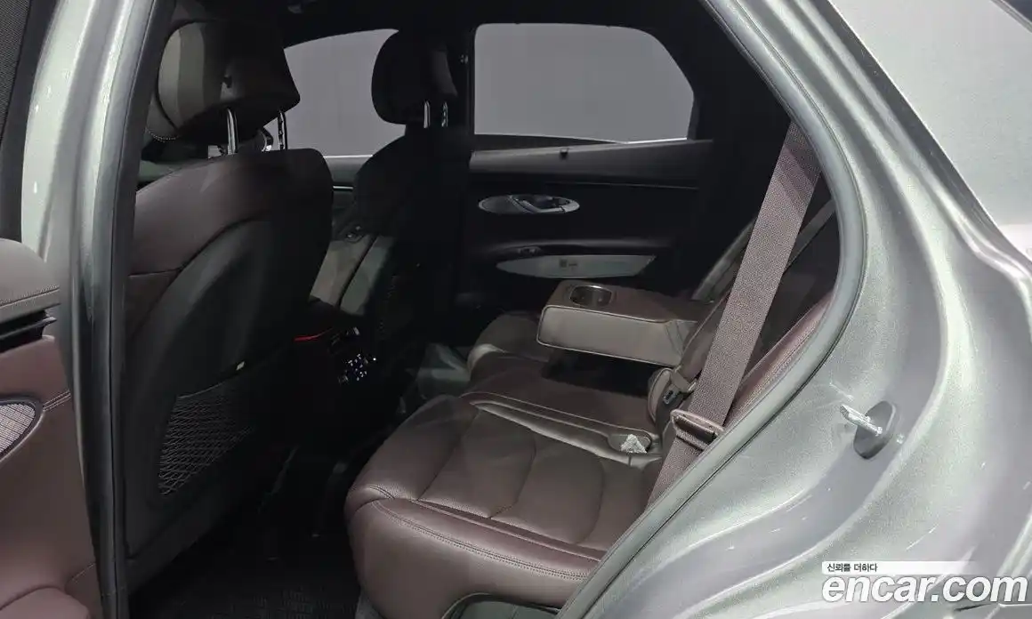 Genesis GV70 2021 2.5 Автомат в Москве № 930693, фото 12