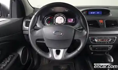 Renault SM3 2018 1.6 гидро в Москве, миниатюра 12